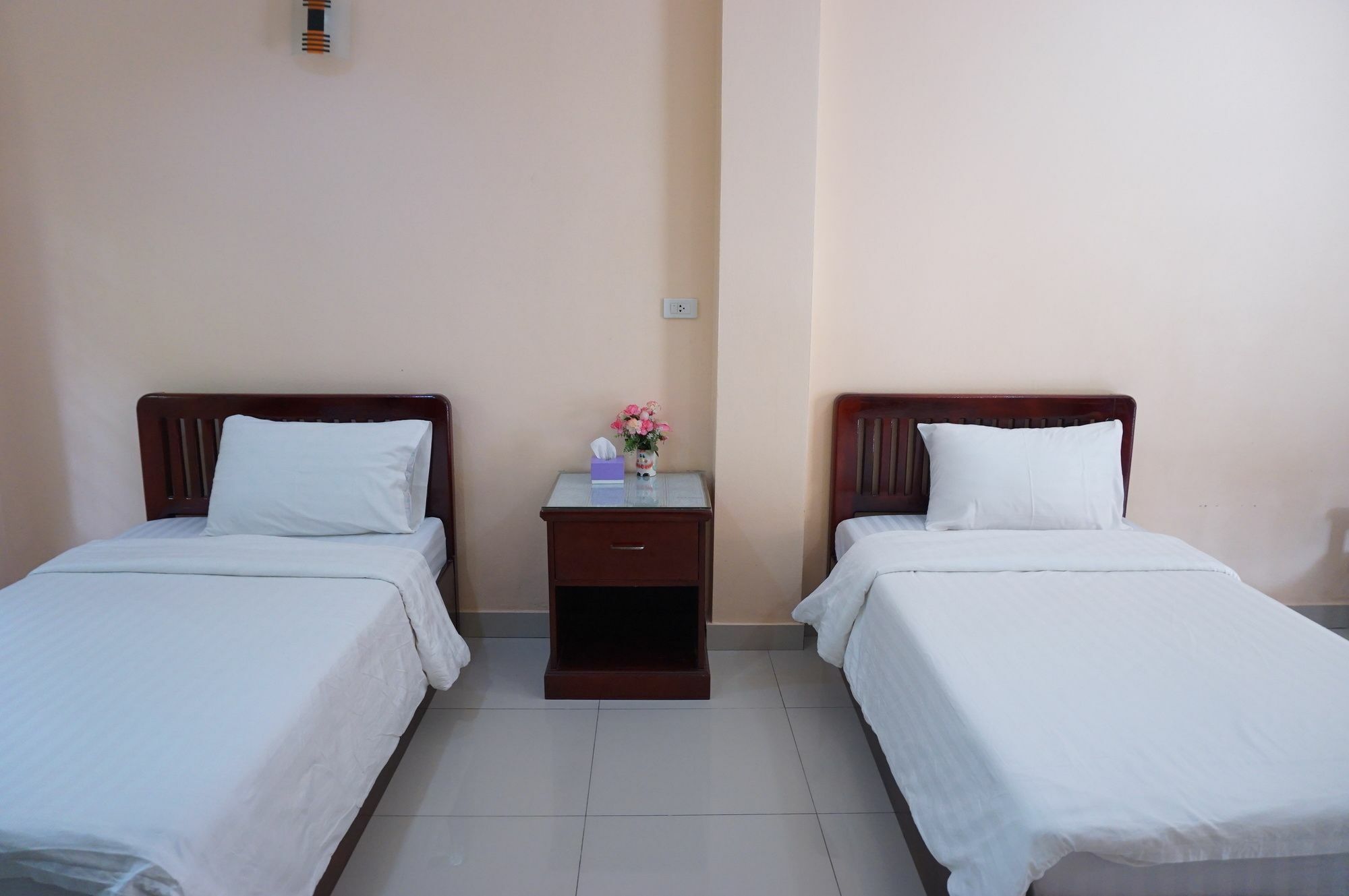 Jirasin Hotel & Apartment Ranong Exterior photo