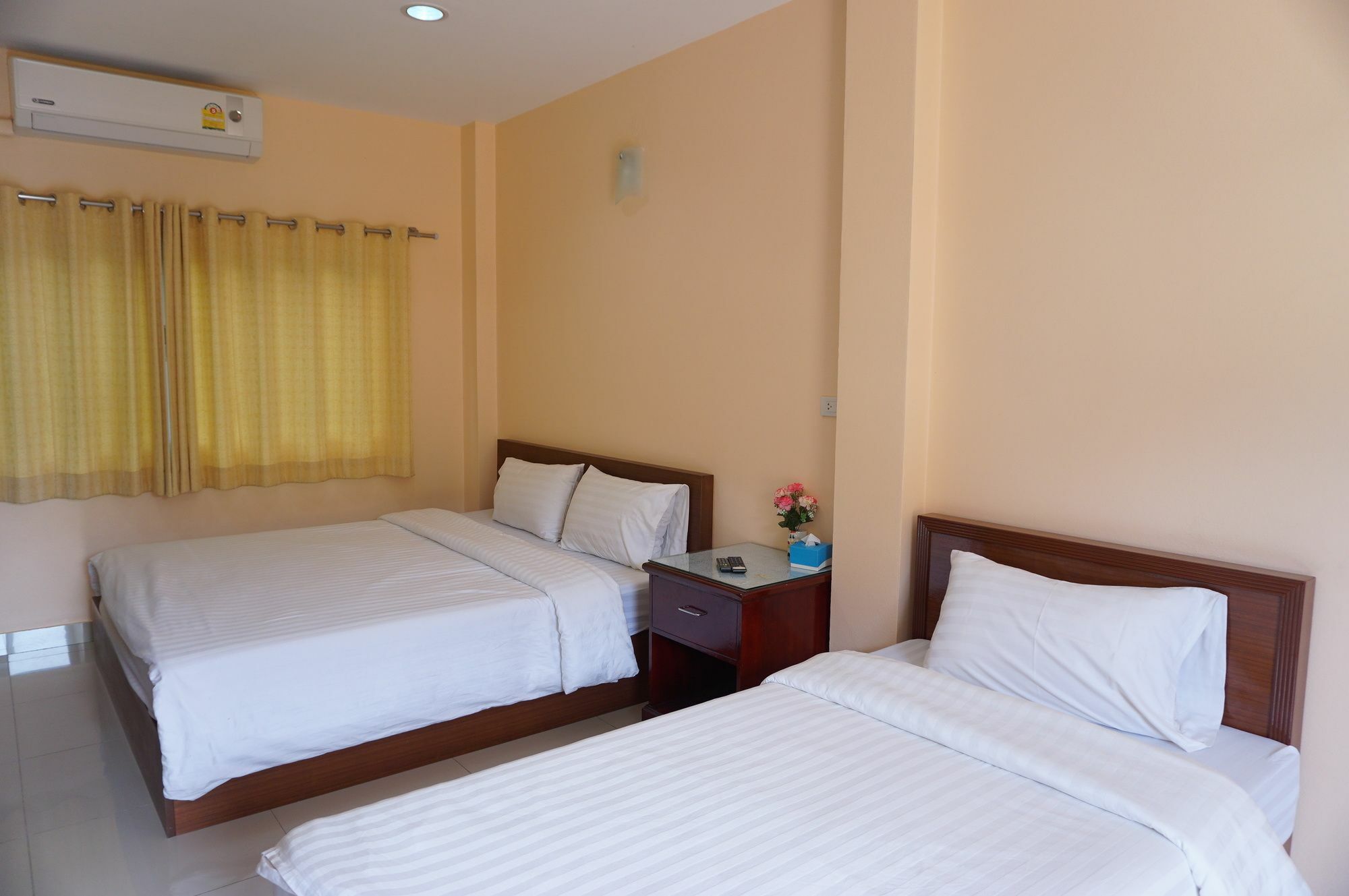 Jirasin Hotel & Apartment Ranong Exterior photo