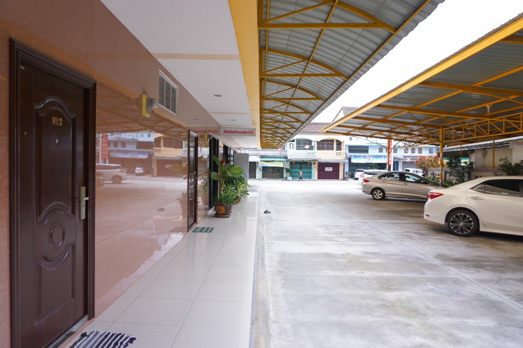 Jirasin Hotel & Apartment Ranong Exterior photo
